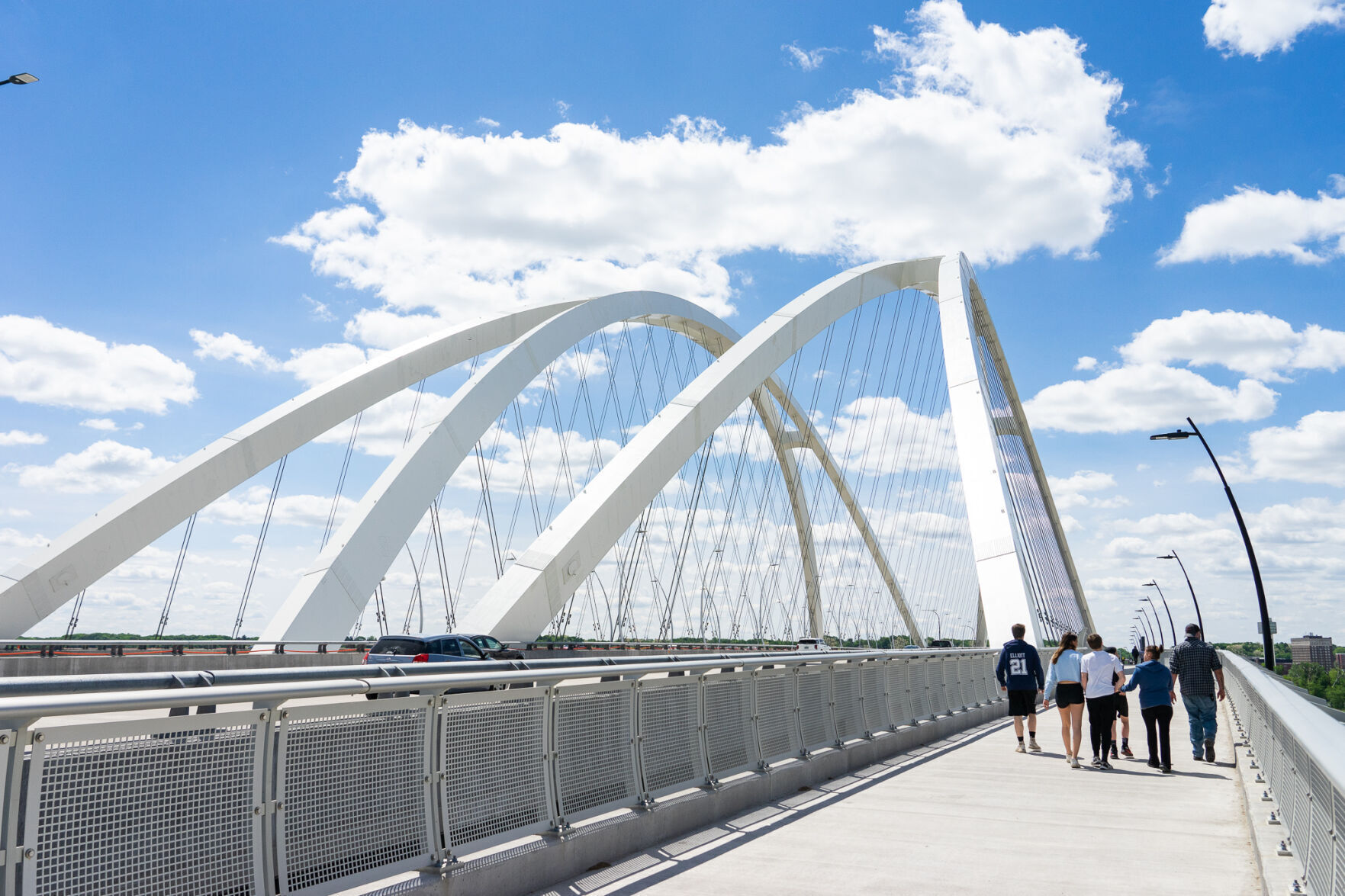 052322-qc-nws-bridge